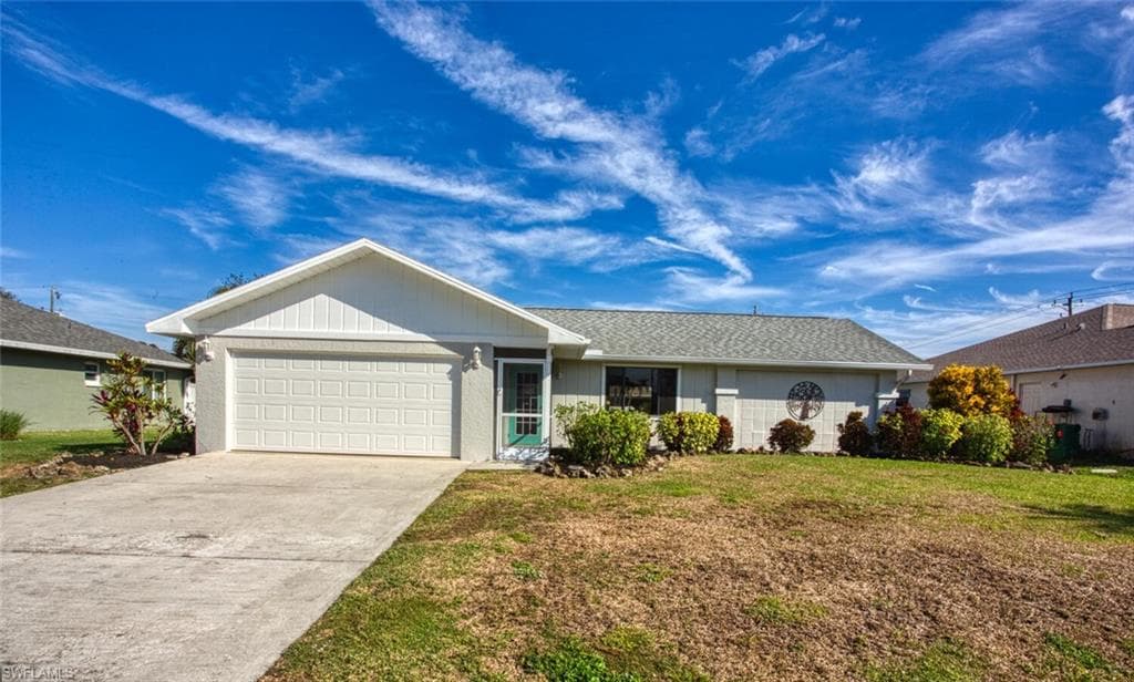 625 SE 1st PL CAPE CORAL, FL 33990