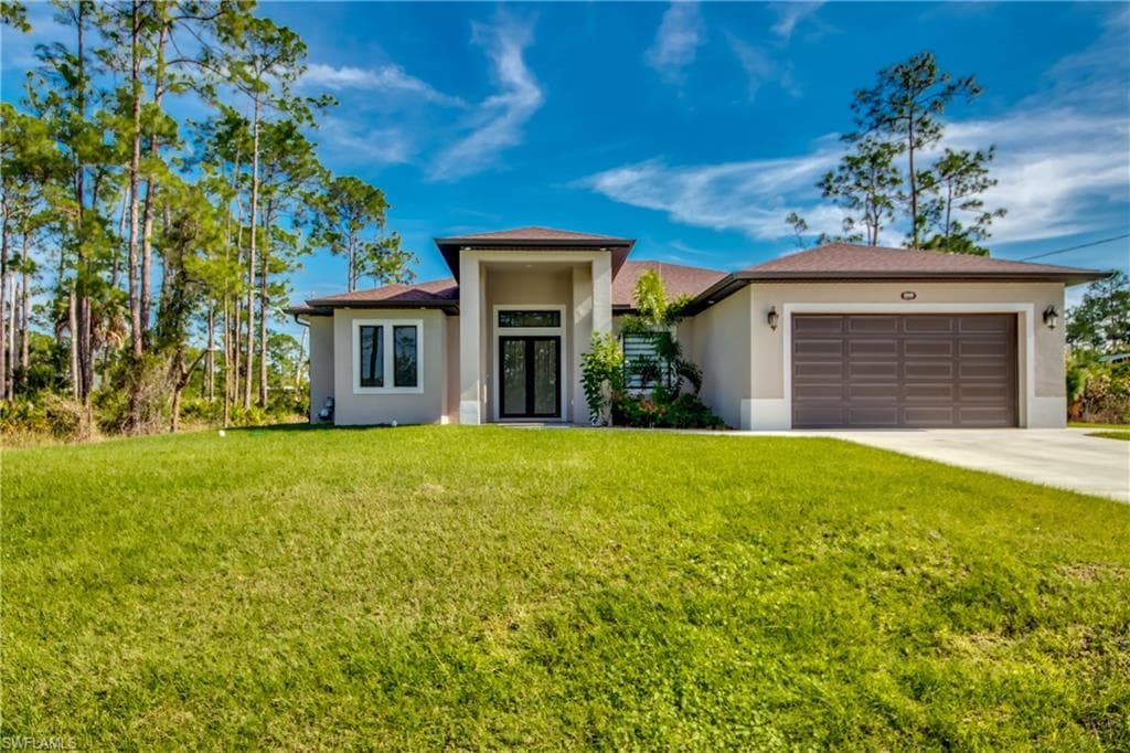 1018 Desoto AVE LEHIGH ACRES, FL 33972