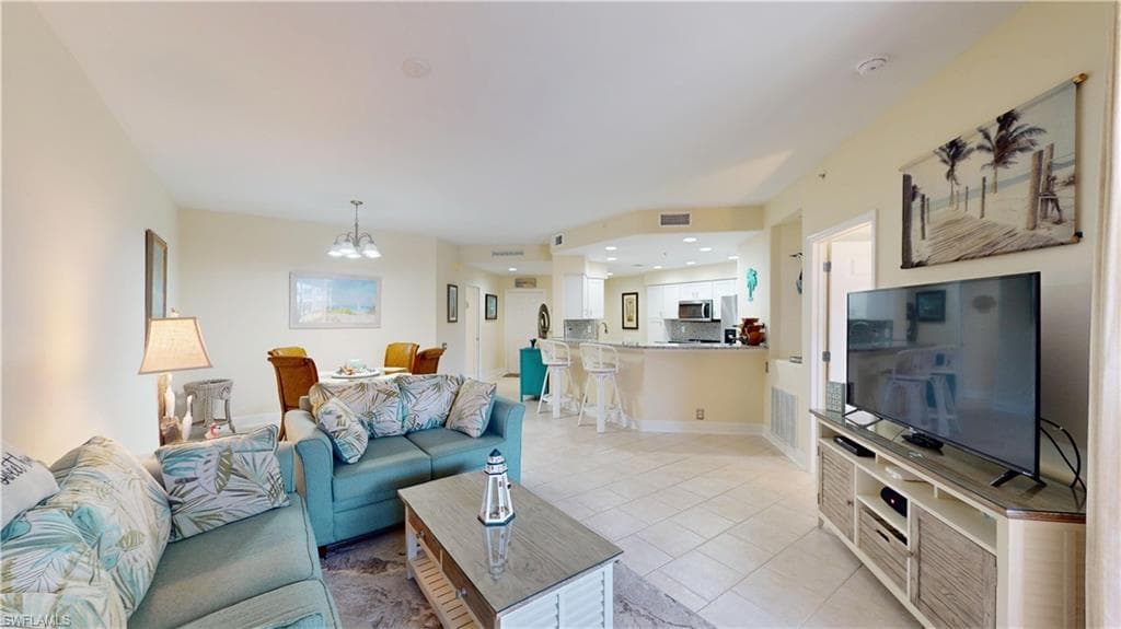 9100 Southmont CV 104 FORT MYERS, FL 33908