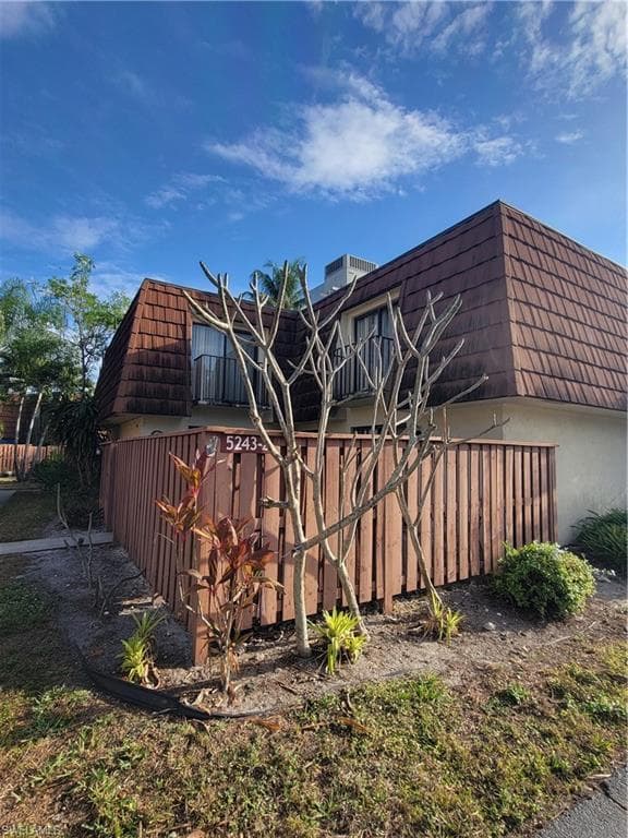 5243 Cedarbend DR 2 FORT MYERS, FL 33919