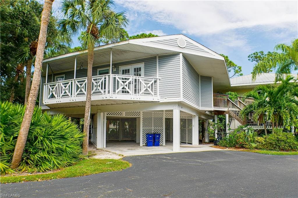 950 moody RD 108 NORTH FORT MYERS, FL 33903