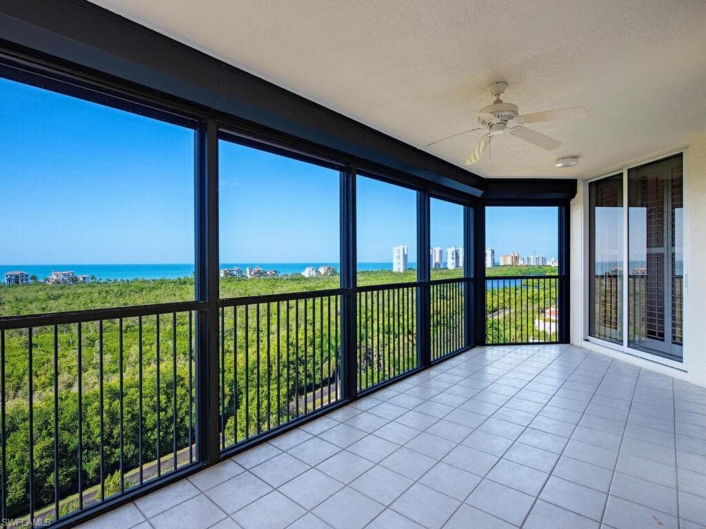 7425 Pelican Bay BLVD 1005 NAPLES, FL 34108