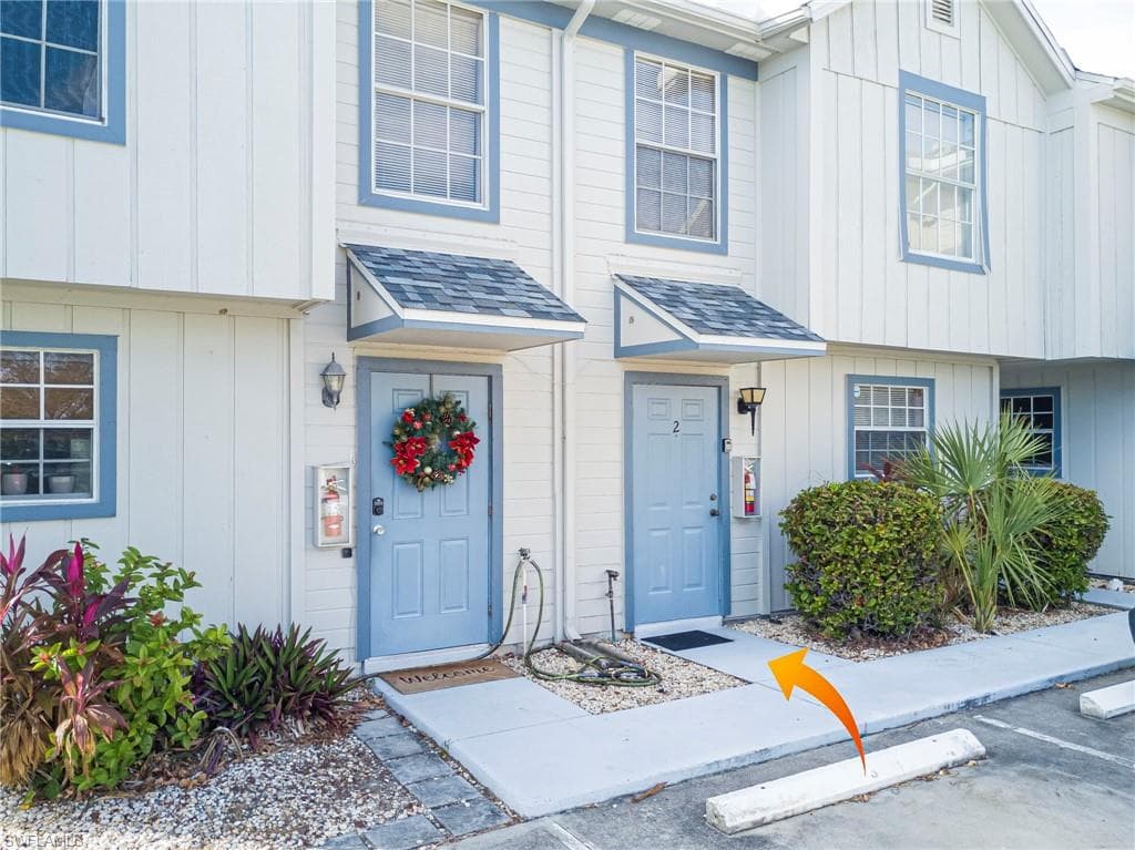 1005 SW 48th TER 2 CAPE CORAL, FL 33914