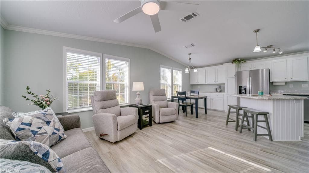 5321 White Sky CIR FORT MYERS, FL 33908