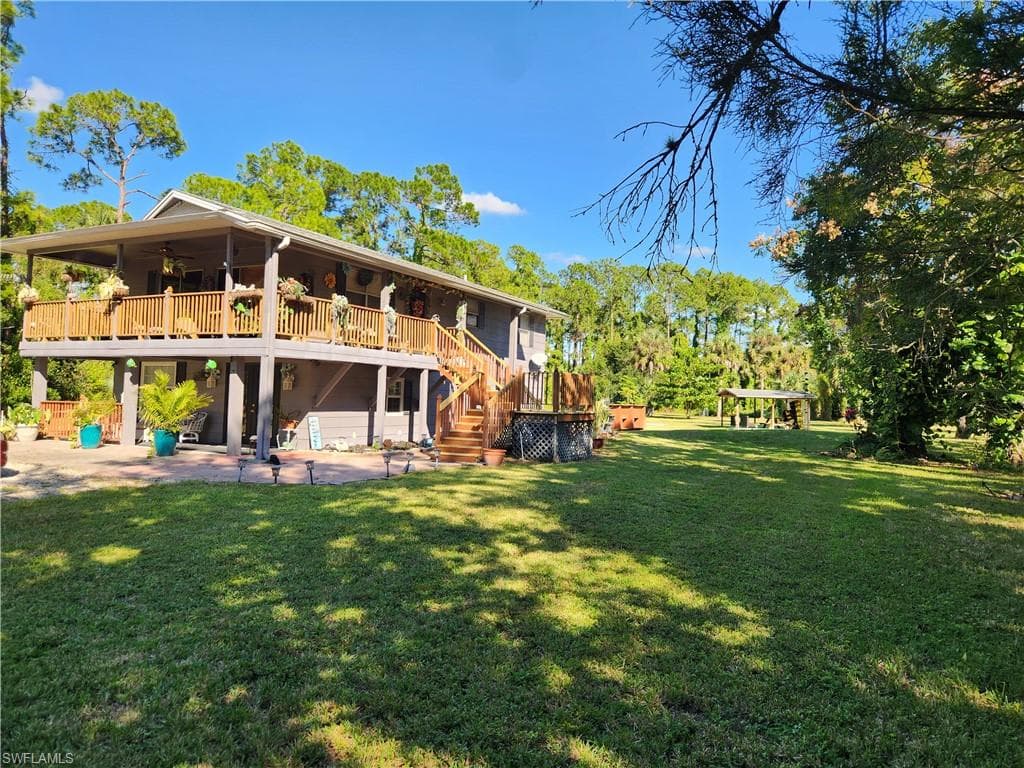 820 3rd ST SW NAPLES, FL 34117