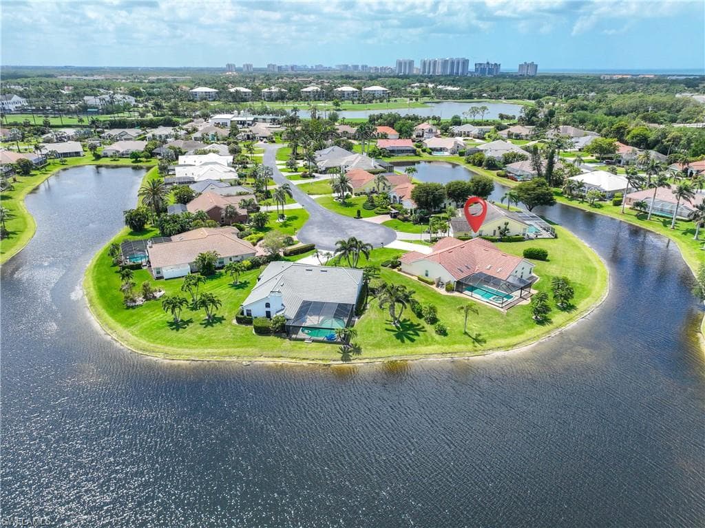 28801 Regis CT BONITA SPRINGS, FL 34134