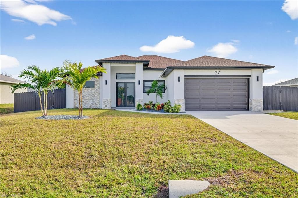 27 SW 8th PL CAPE CORAL, FL 33991