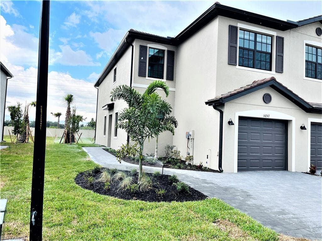 14247 Pine Lodge LN FORT MYERS, FL 33913