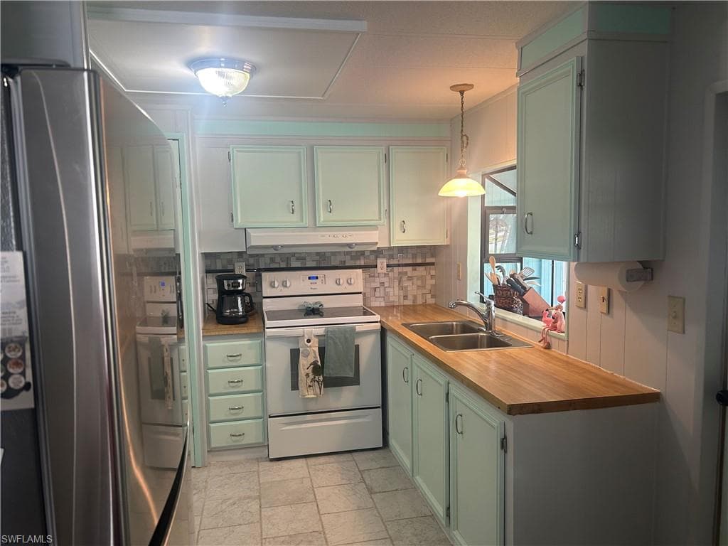 221 Indian Key LN 254 NAPLES, FL 34114