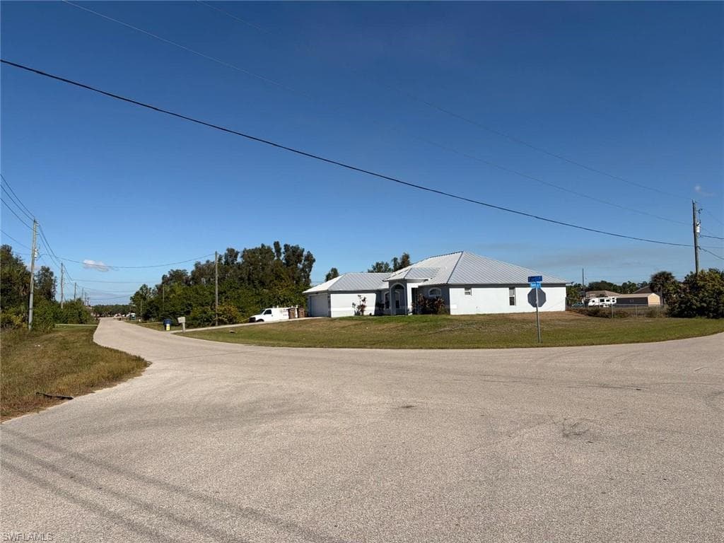 1111 Carl AVE LEHIGH ACRES, FL 33971