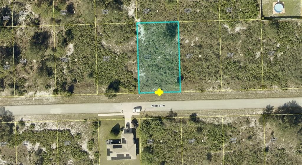 2710 73rd ST W LEHIGH ACRES, FL 33971