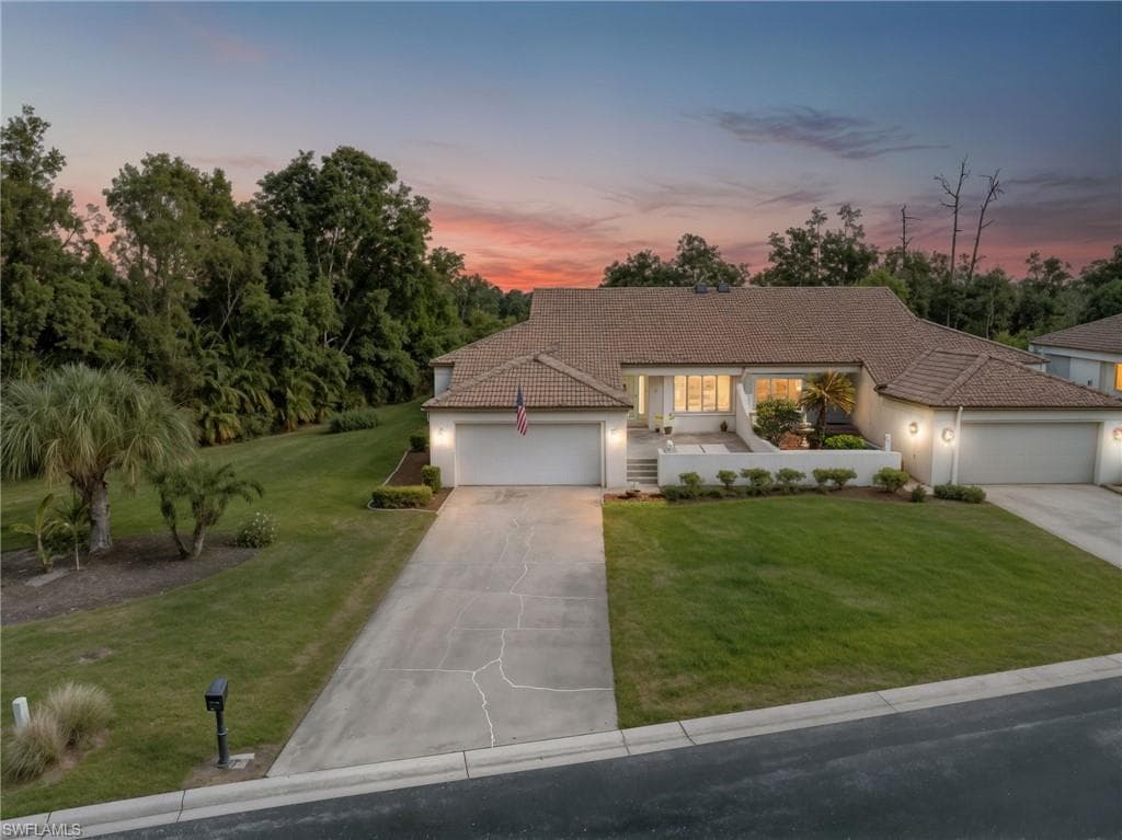 6114 Forest Villas CIR FORT MYERS, FL 33908