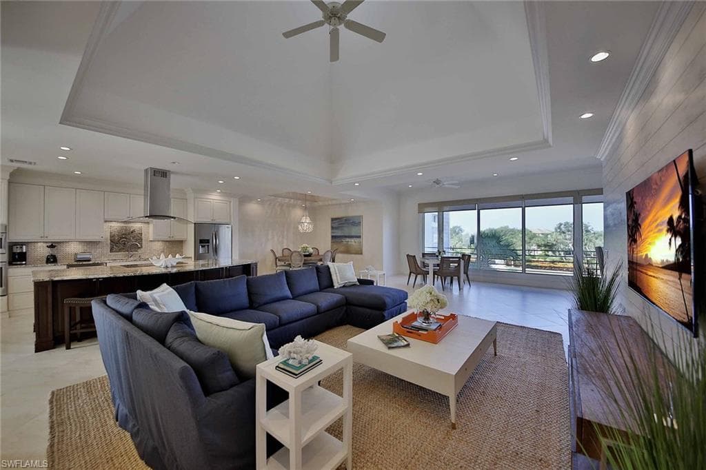 824 Hideaway CIR E 3-324 MARCO ISLAND, FL 34145