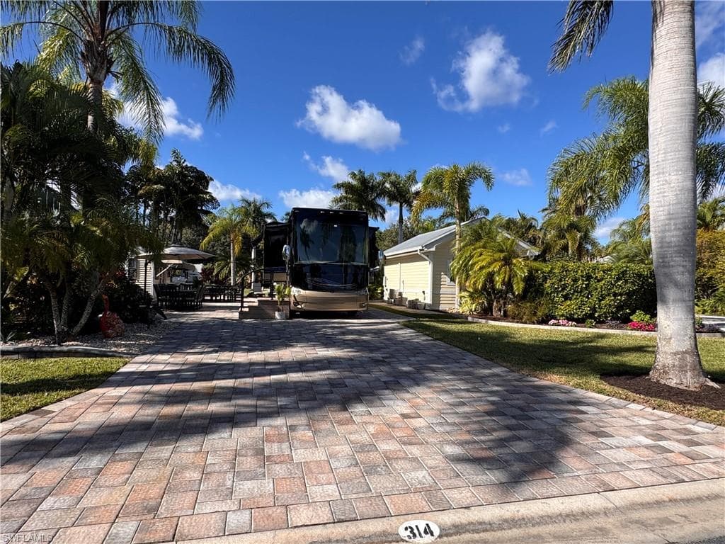 Lot 314 3129 E Riverbend Resort BLVD LABELLE, FL 33935