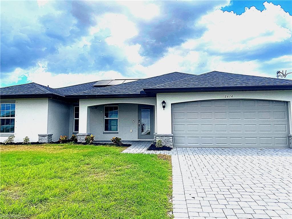 2614 NE 6th PL CAPE CORAL, FL 33909