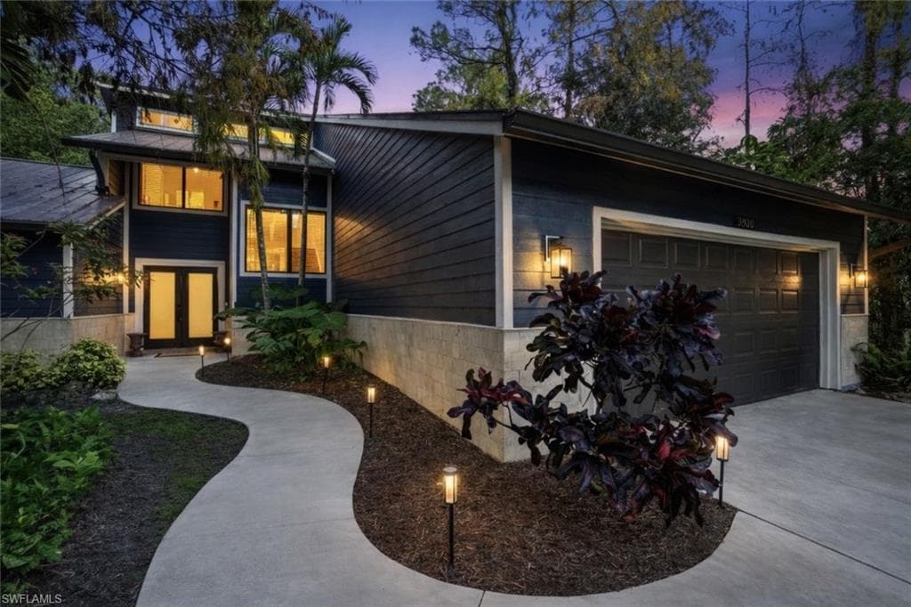 5900 Cypress Hollow WAY NAPLES, FL 34109