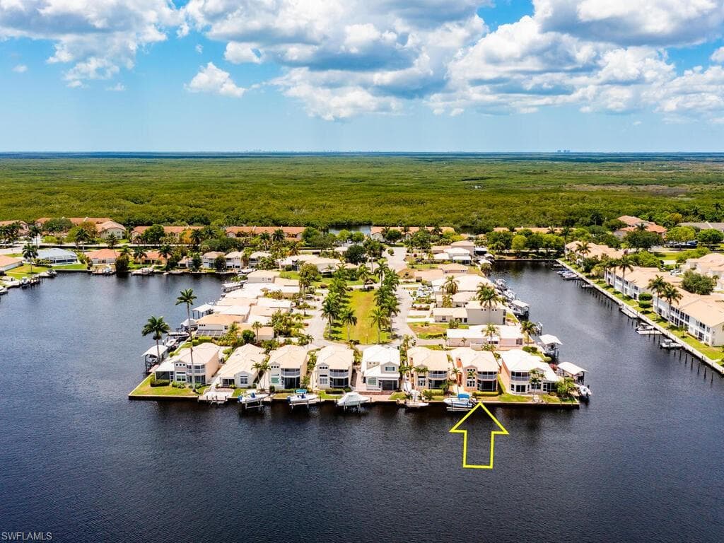 172 Eveningstar Cay NAPLES, FL 34114