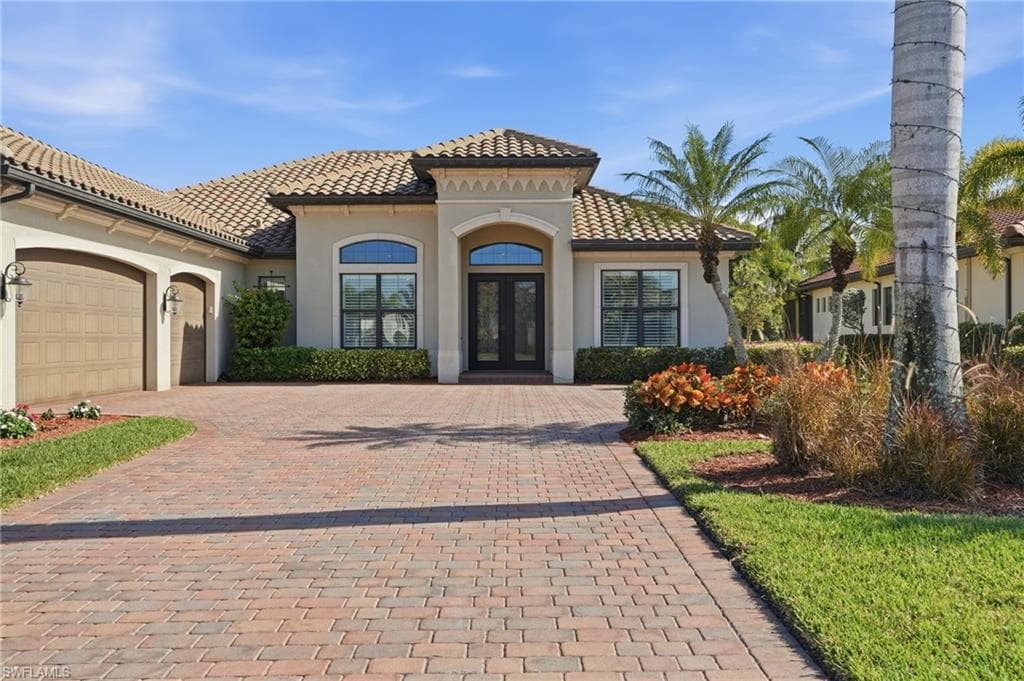 9923 Corso Bello DR NAPLES, FL 34113