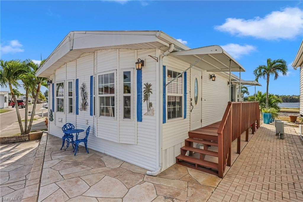 17138 Casselberry LN FORT MYERS, FL 33967