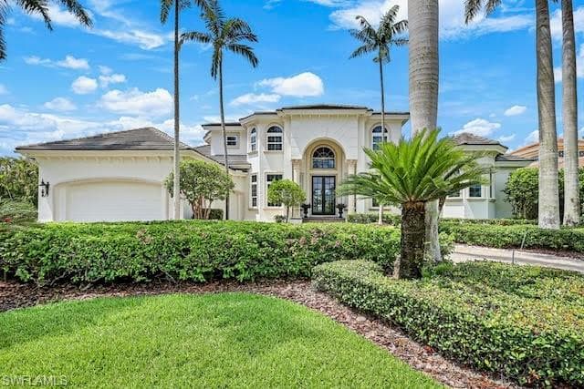 384 Mooringline DR NAPLES, FL 34102