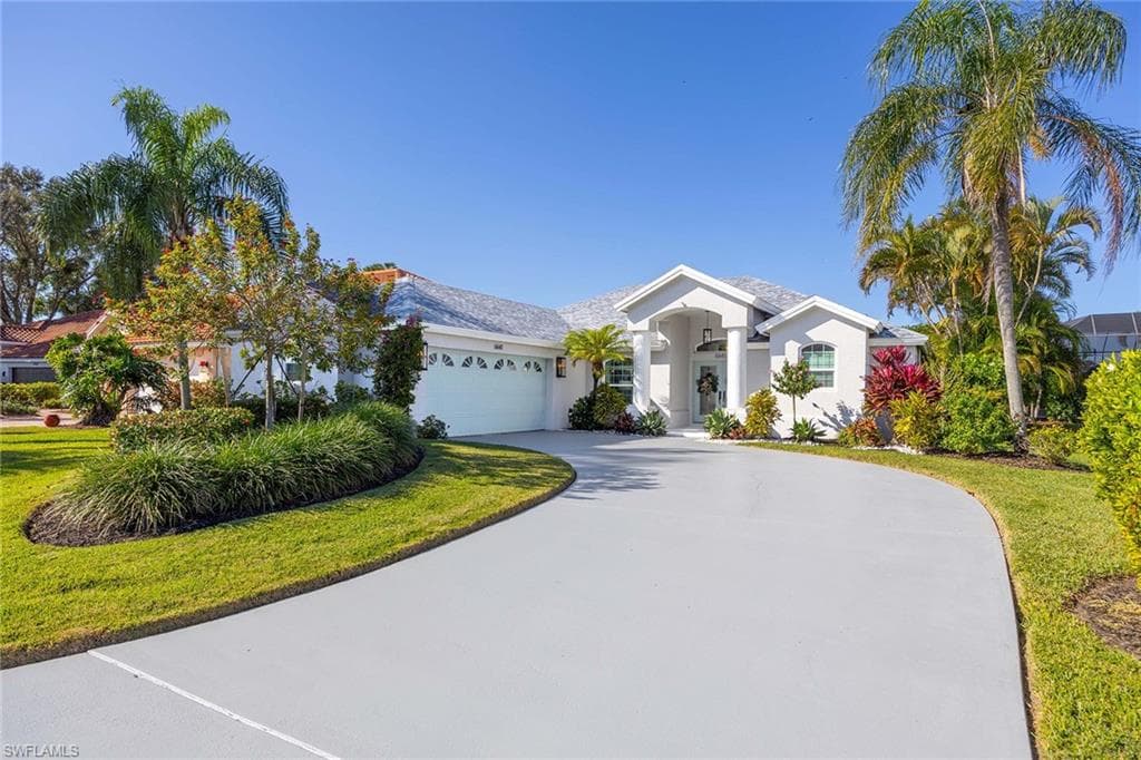 6681 Huntley LN S NAPLES, FL 34104