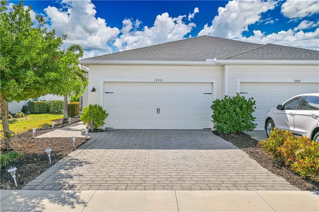 17861 Woodland CT PUNTA GORDA, FL 33982