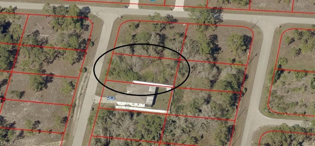 313 Malaga AVE S LEHIGH ACRES, FL 33974