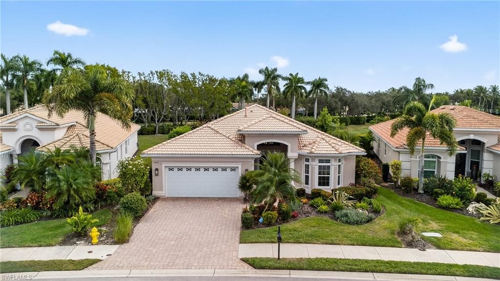 8839 Largo Mar DR ESTERO, FL 33967