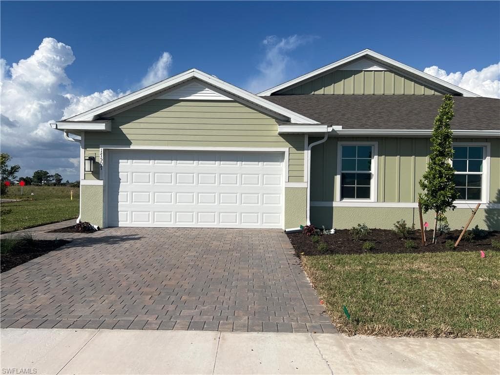 17507 Wild Iris LN PUNTA GORDA, FL 33982