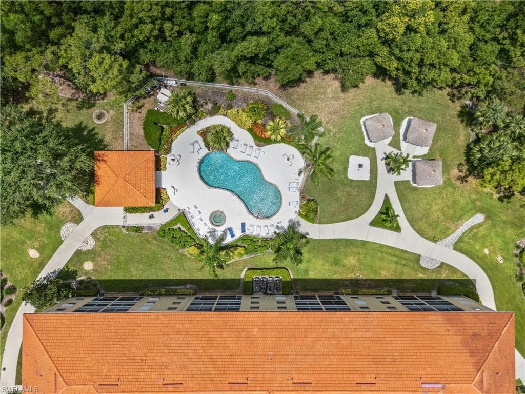 9175 Celeste DR 306 NAPLES, FL 34113