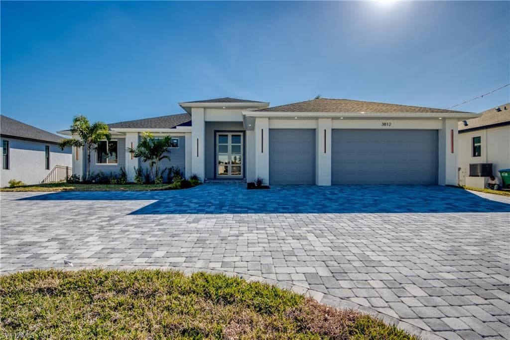 3812 Embers PKWY W CAPE CORAL, FL 33993