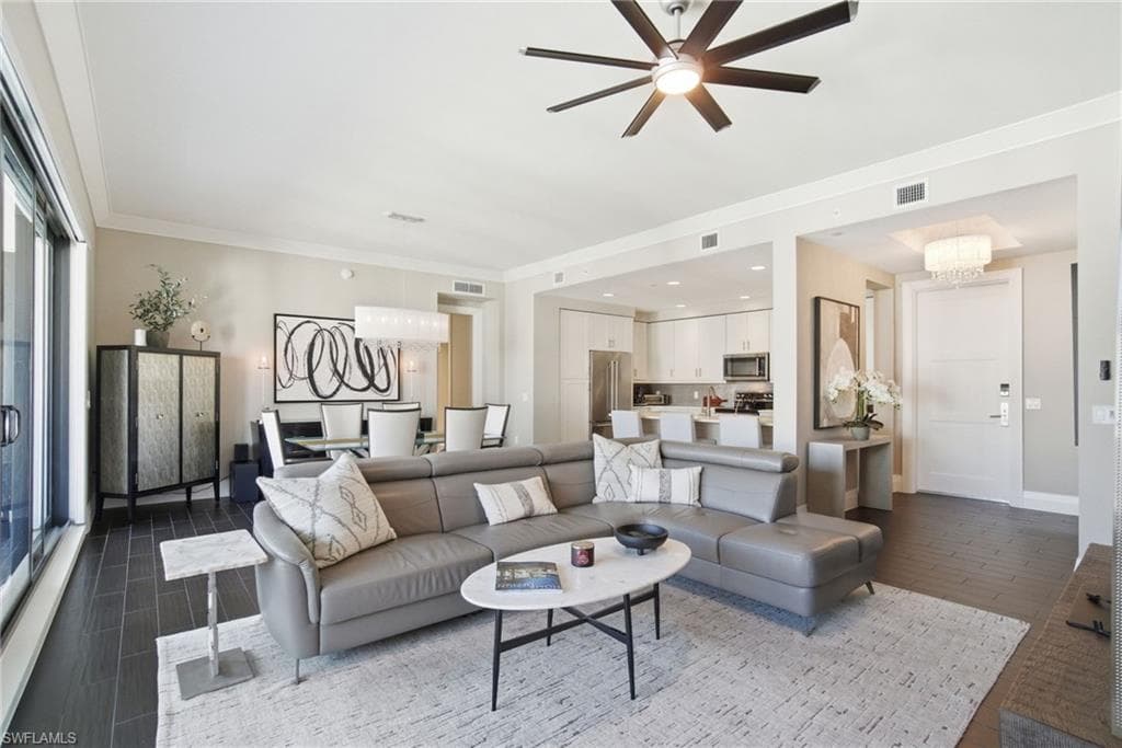 1030 3rd AVE S 517 NAPLES, FL 34102