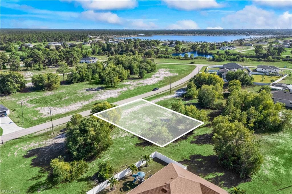 4526 NW 36th PL CAPE CORAL, FL 33993