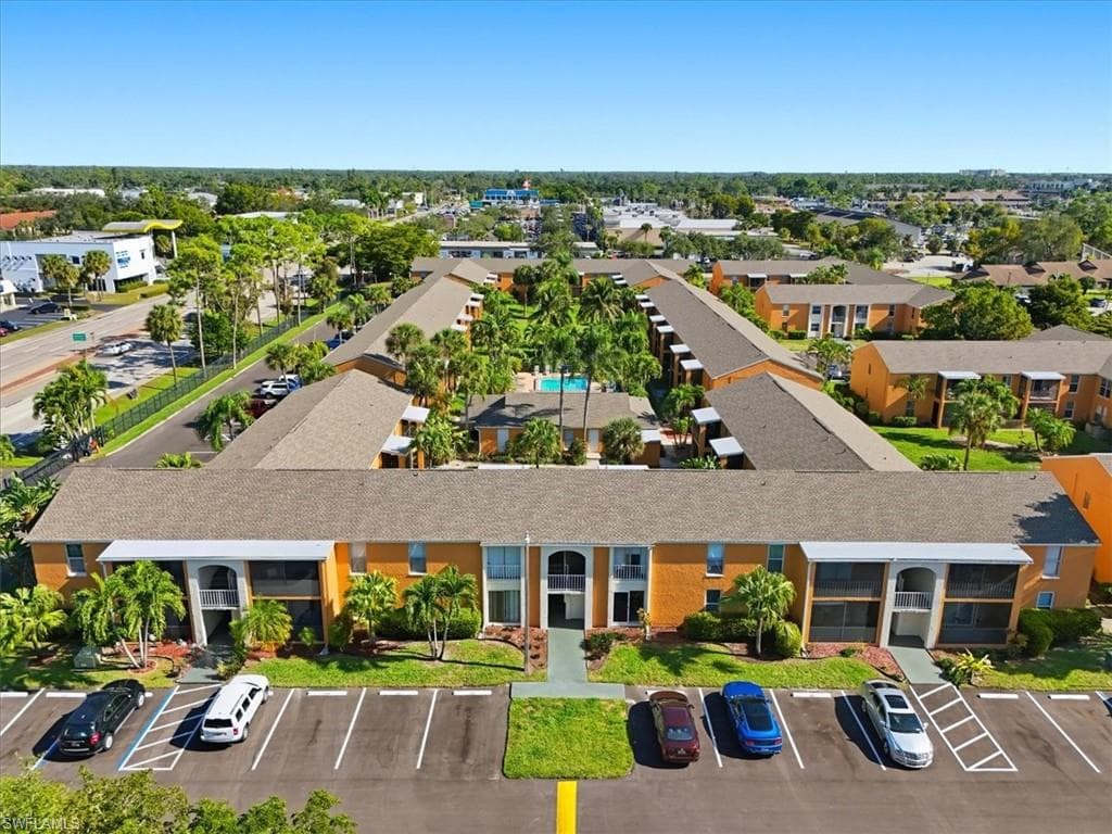 12660 Kenwood LN B FORT MYERS, FL 33907