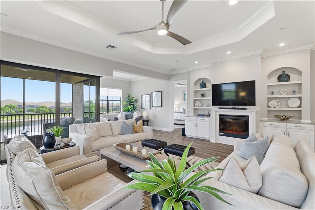 9679 Montelanico LOOP 201 NAPLES, FL 34119