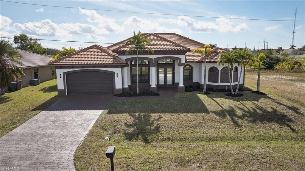 1906 SW 30th TER CAPE CORAL, FL 33914