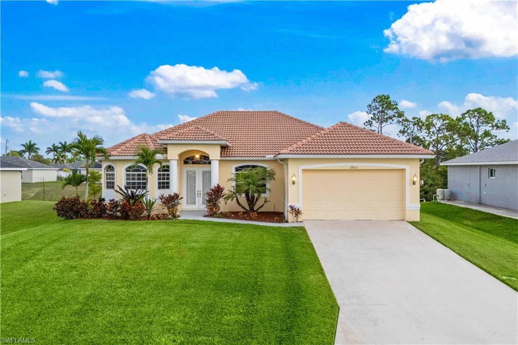 2905 NW 22nd PL CAPE CORAL, FL 33993