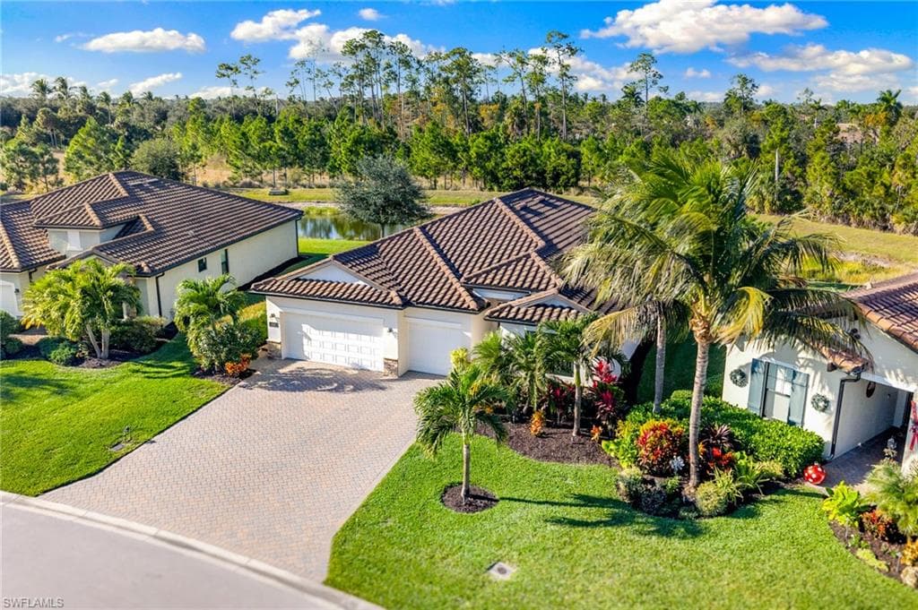 4698 Abaca CIR NAPLES, FL 34119