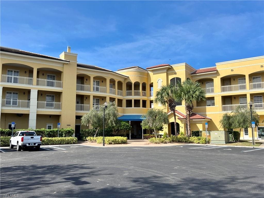 5068 Annunciation CIR 4211 AVE MARIA, FL 34142