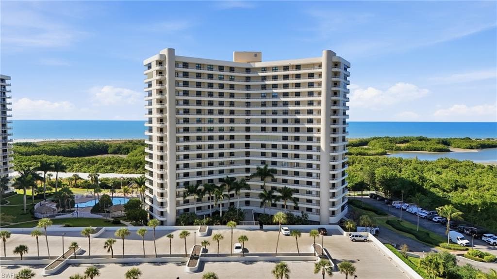 440 Seaview CT 409 MARCO ISLAND, FL 34145