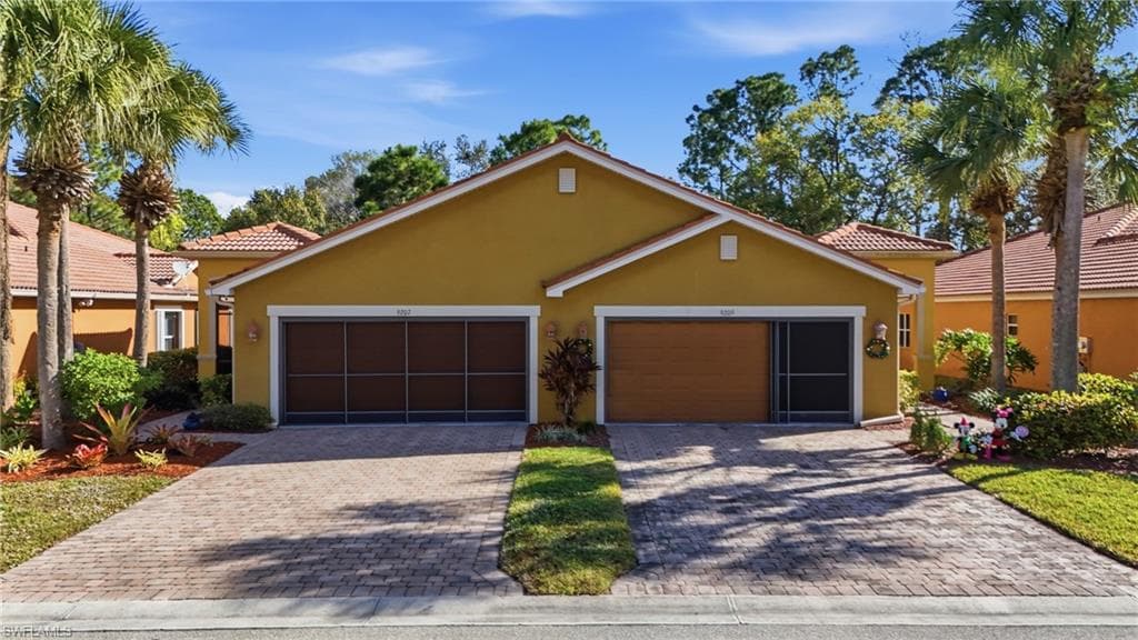 9207 Aegean CIR LEHIGH ACRES, FL 33936