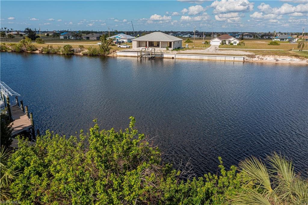 4229 NW 33rd ST CAPE CORAL, FL 33993