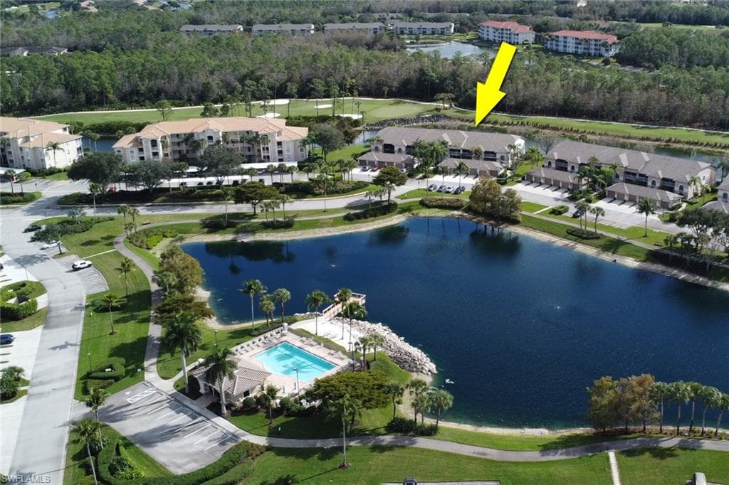 8660 Cedar Hammock CIR 325 NAPLES, FL 34112