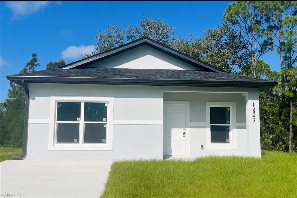 3301 69th ST W LEHIGH ACRES, FL 33971