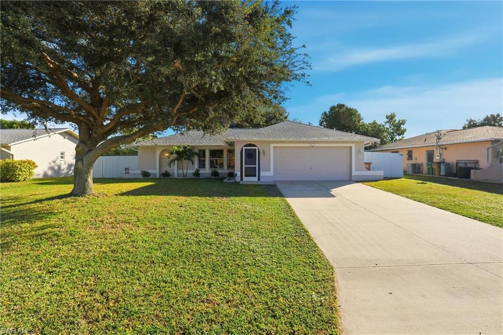 2825 SE 8th PL CAPE CORAL, FL 33904