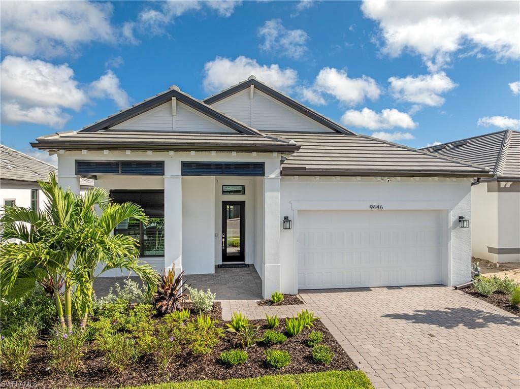 9446 Caymas TER NAPLES, FL 34114