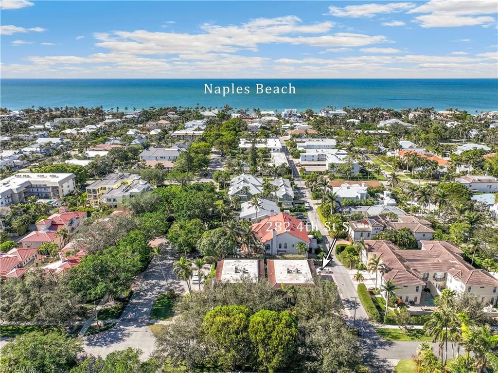 282 4th ST S NAPLES, FL 34102