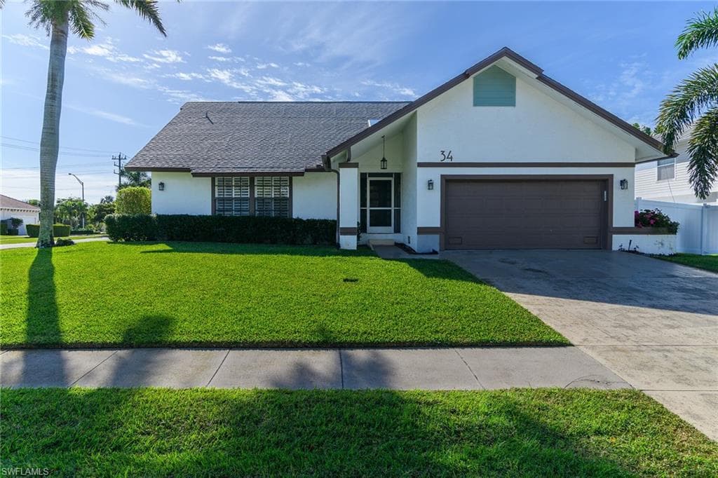 34 Tahiti RD MARCO ISLAND, FL 34145