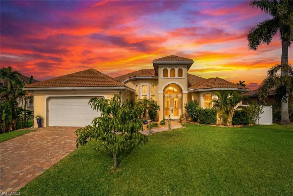 1515 SW 43rd TER CAPE CORAL, FL 33914