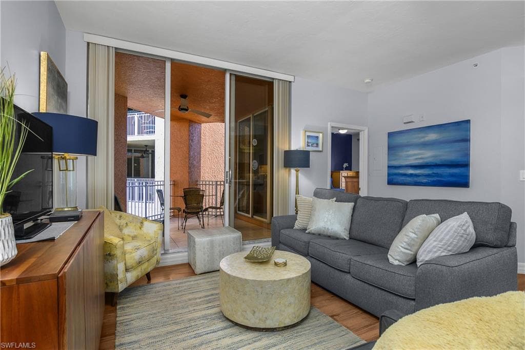 451 Bayfront PL 5201 NAPLES, FL 34102
